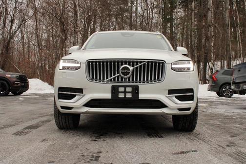 2024 Volvo XC90 Recharge Plug-In Hybrid T8 Ultimate Bright Theme 7-Seater