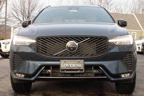 2026 Volvo XC60 B5 Plus