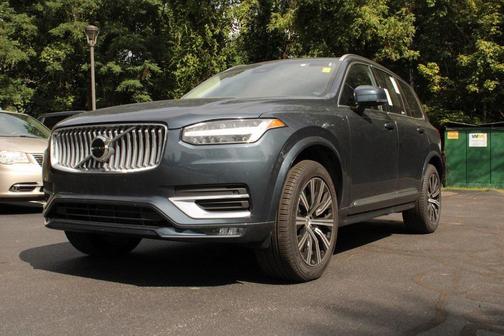2025 Volvo XC90 B5 Core