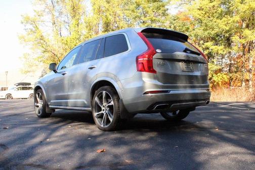 2019 Volvo XC90 T6 R-Design