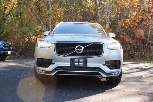 2019 Volvo XC90 T6 R-Design
