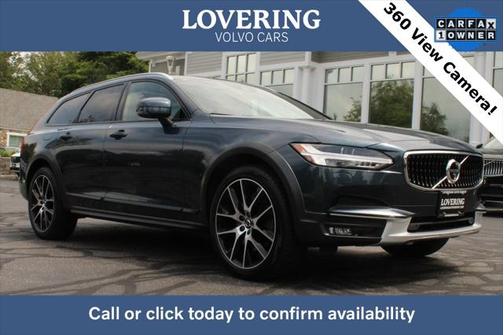 2020 Volvo V90 Cross Country T6