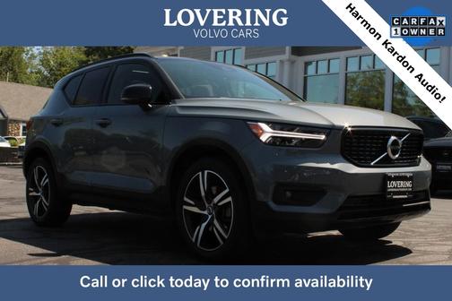 2022 Volvo XC40 R-Design