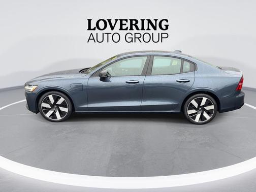 Denim Blue Metallic 2025 Volvo S60 Plug-In Hybrid T8 Plus
