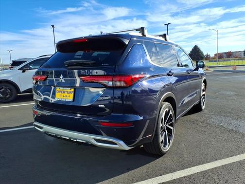 2022 Mitsubishi Outlander SEL