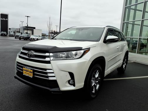 2019 Toyota Highlander Limited Platinum