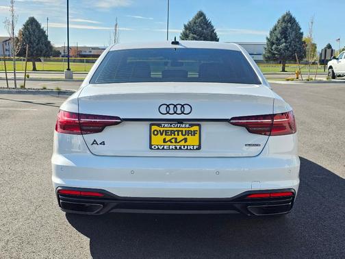 Glacier White Metallic 2022 Audi A4 45 S line Premium Plus
