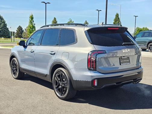 Everlasting Silver 2024 Kia Telluride EX X-Line
