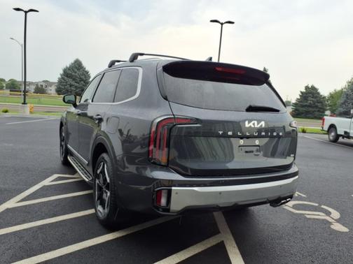 2024 Kia Telluride EX