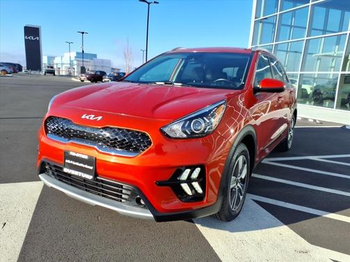 2022 Kia Niro LXS
