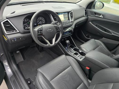 2018 Hyundai TUCSON SEL Plus
