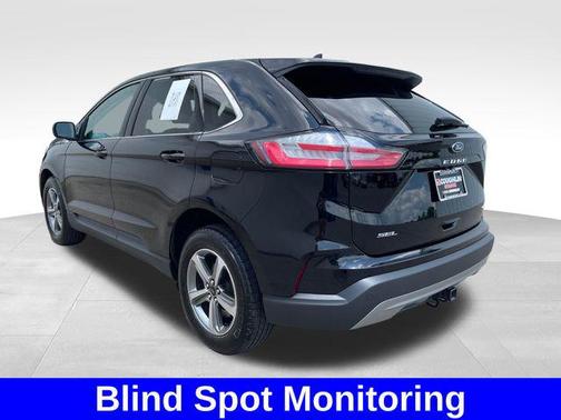 Agate Black Metallic 2024 Ford Edge SEL