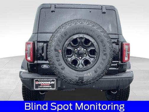 Shadow Black 2026 Ford Bronco Badlands