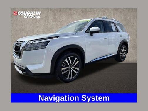 2025 Nissan Pathfinder Platinum 4WD