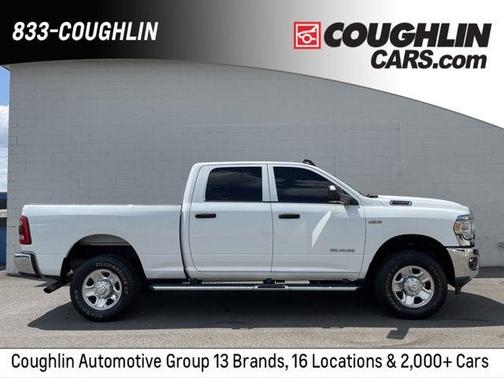 2019 RAM 2500 Tradesman Crew Cab 4x4 6'4' Box