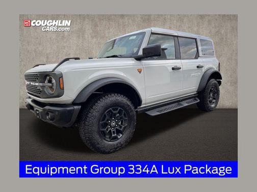 Avalanche Gray 2026 Ford Bronco Badlands