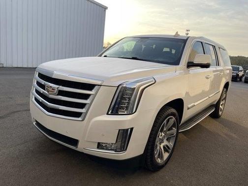 2016 Cadillac Escalade ESV Luxury