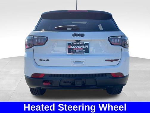Bright White Clearcoat 2022 Jeep Compass Trailhawk