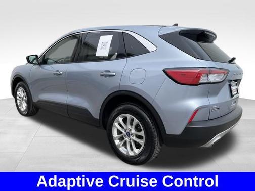 Iced Blue Silver Metallic 2022 Ford Escape SE