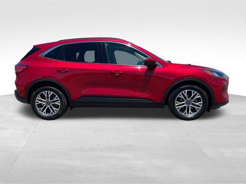 Rapid Red Metallic Tinted Clearcoat 2020 Ford Escape SEL
