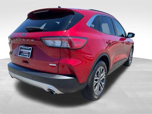 Rapid Red Metallic Tinted Clearcoat 2020 Ford Escape SEL