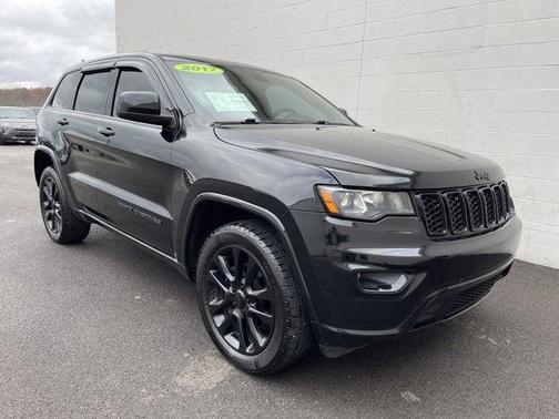2017 Jeep Grand Cherokee Altitude