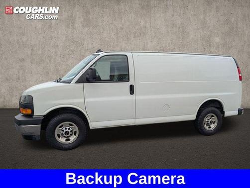 2022 GMC Savana 2500 Work Van