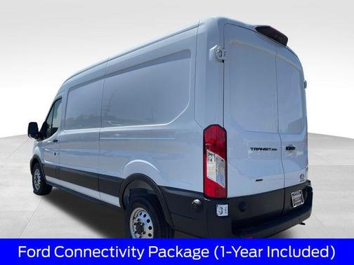 Oxford White 2026 Ford Transit-250 Base