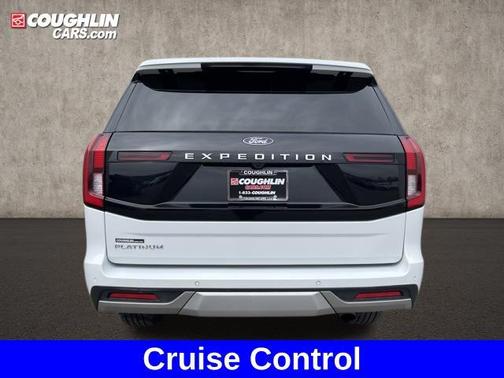 Oxford White 2025 Ford Expedition Platinum