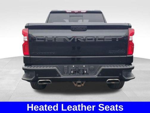Black 2022 Chevrolet Silverado 1500 High Country