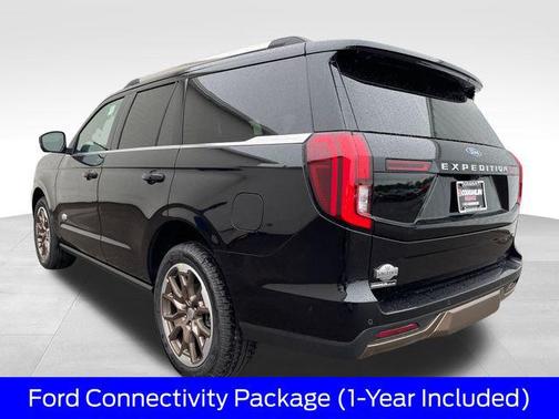 Agate Black Metallic 2026 Ford Expedition King Ranch