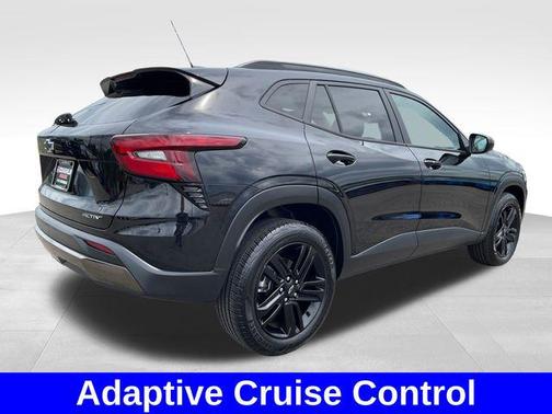 Mosaic Black Metallic 2024 Chevrolet Trax FWD ACTIV