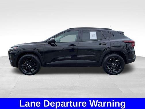 Mosaic Black Metallic 2024 Chevrolet Trax FWD ACTIV