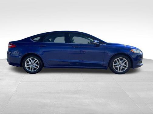 Blue 2015 Ford Fusion SE