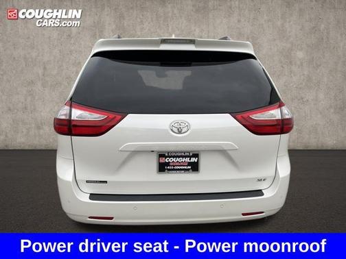 2019 Toyota Sienna XLE Premium