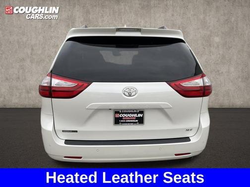 2019 Toyota Sienna XLE Premium