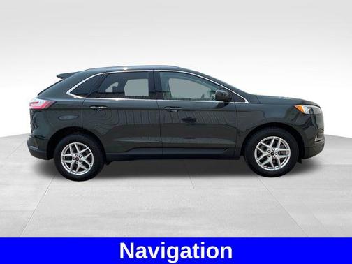 Forged Green Metallic 2023 Ford Edge SEL