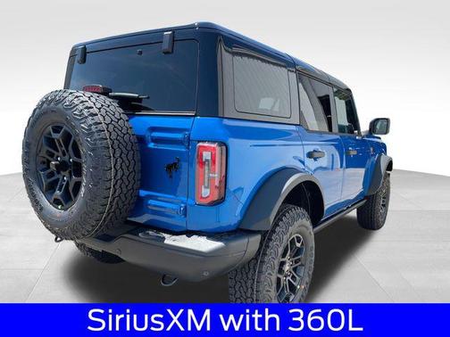 Velocity Blue Metallic 2026 Ford Bronco Badlands