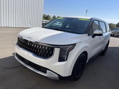 2025 Kia Carnival LXS