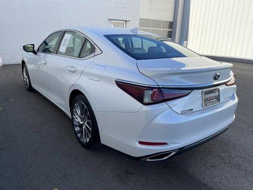 2023 Lexus ES 350 Ultra Luxury