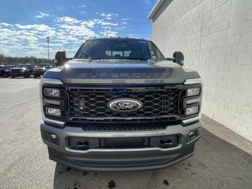 2026 Ford F-350 XLT