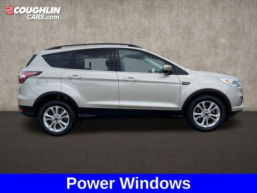 White Gold Metallic 2017 Ford Escape SE