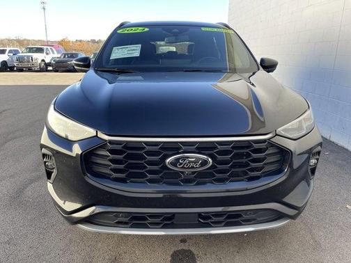 2024 Ford Escape ST-Line Elite