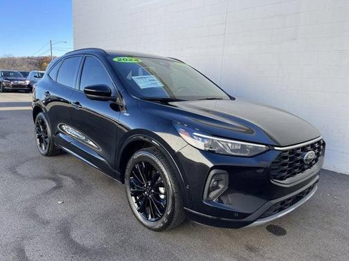 2024 Ford Escape ST-Line Elite