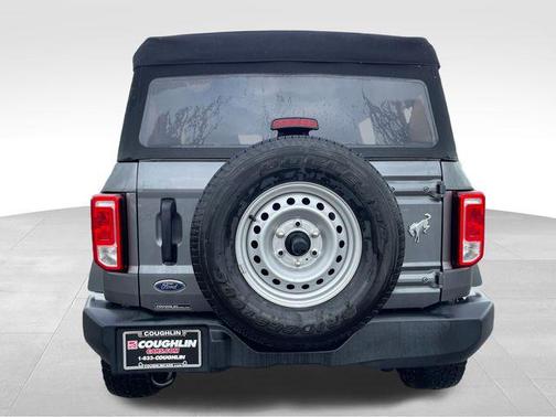 Carbonized Gray Metallic 2023 Ford Bronco Base