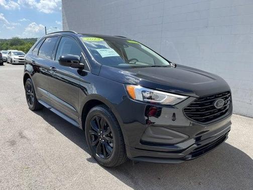 2023 Ford Edge SE