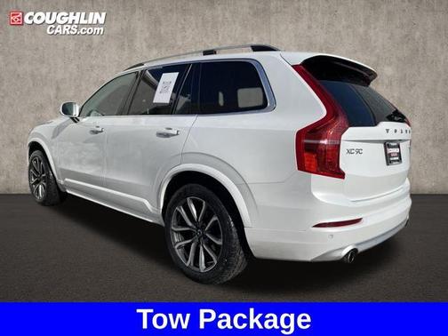 2018 Volvo XC90 T5 Momentum