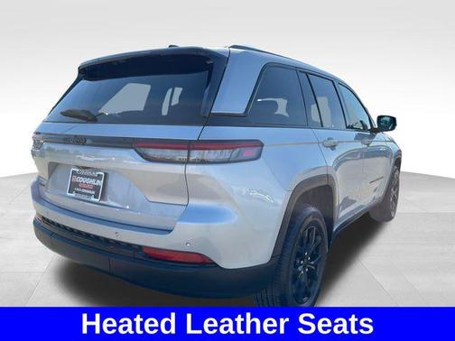 Silver Zynith 2025 Jeep Grand Cherokee Altitude