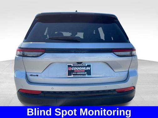 Silver Zynith 2025 Jeep Grand Cherokee Altitude