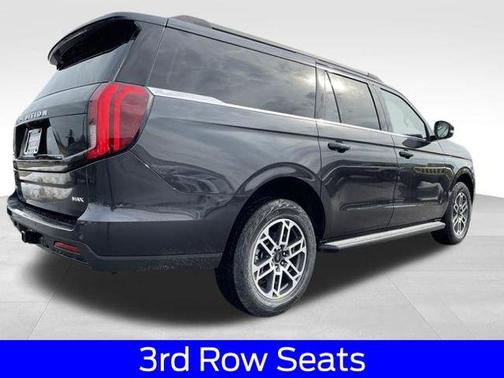 Dark Matter Gray Metallic 2026 Ford Expedition Max Active 4x4